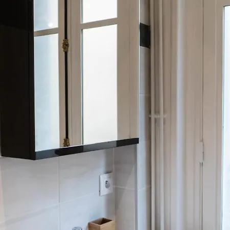 Hostnfly - Beautiful Modern Near Montmartre *